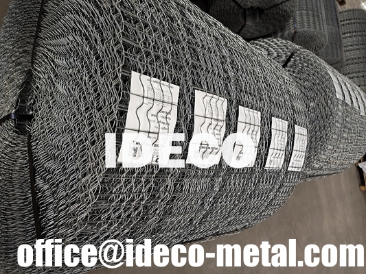 Revestimiento de tuberías de acero galvanizado Refuerzo de la malla Envuelta alrededor de la instalación Hasta 300 g/m2 Tamaños personalizados